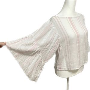 Romeo + Juliet - Top - Size Medium